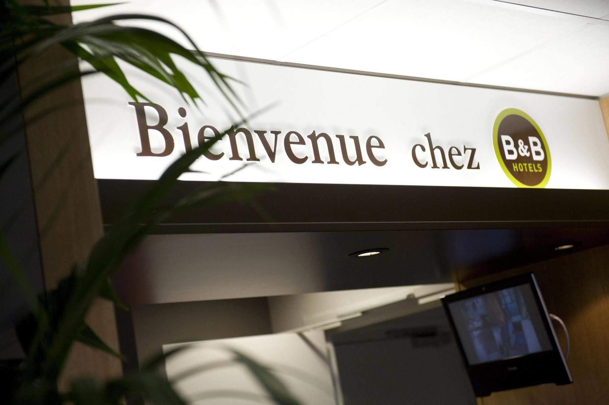Hotel Colmar Vignobles Ouest 2*